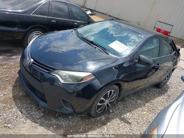Toyota COROLLA LE 2015 5YFBURHE7FP188564 Image 2