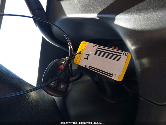 Chevrolet Express 2500 Work Van 2018 1GCWGAFPXJ1299542 Image 11