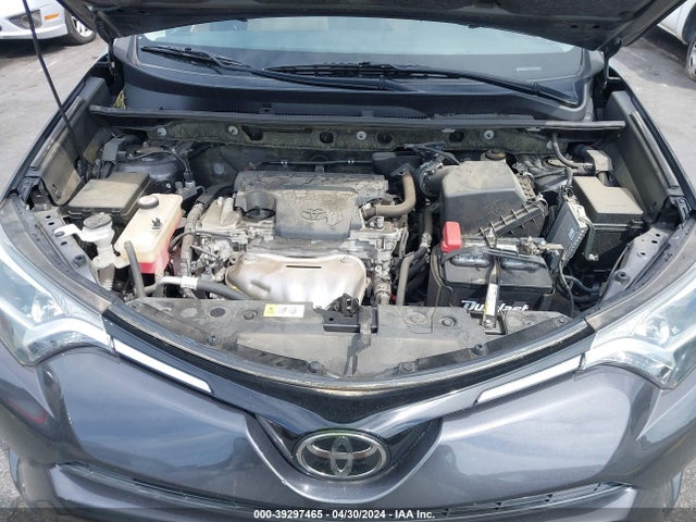 Toyota Rav4 Xle 2018 JTMWFREV9JJ153618 Image 10