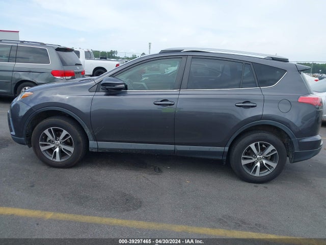 Toyota Rav4 Xle 2018 JTMWFREV9JJ153618 Image 14