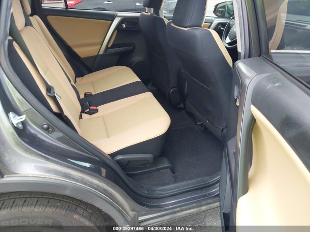 Toyota Rav4 Xle 2018 JTMWFREV9JJ153618 Image 8
