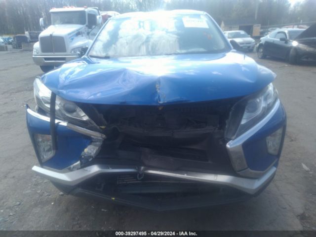 JA4AT4AA5JZ043590 Mitsubishi Eclipse Cross Le