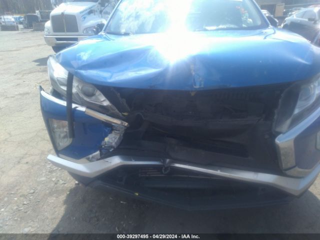 JA4AT4AA5JZ043590 Mitsubishi Eclipse Cross Le