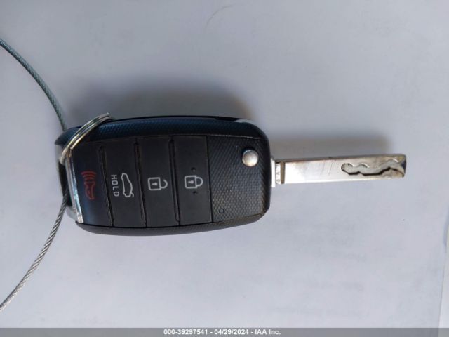 5XXGT4L32HG168607 KIA Optima Lx