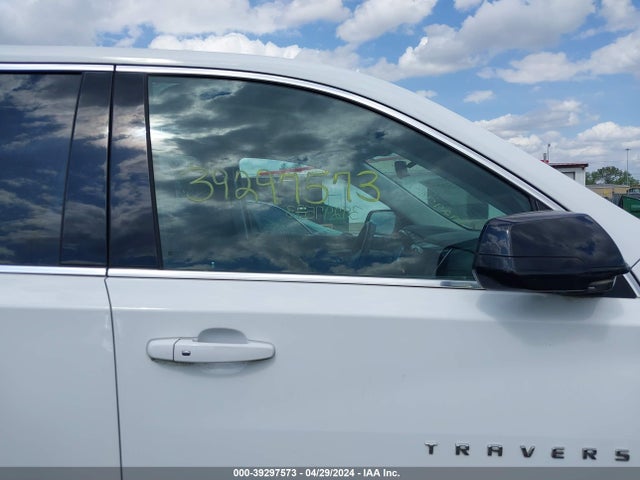 Chevrolet Traverse Ls 2018 1GNERFKW4JJ114246 Image 14