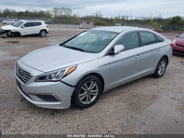 Hyundai Sonata 2017 5NPE24AF5HH569239 Image 2