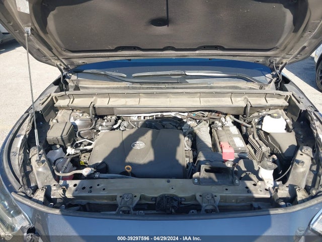 Toyota Highlander Xle 2021 5TDHZRAH6MS071708 Image 10