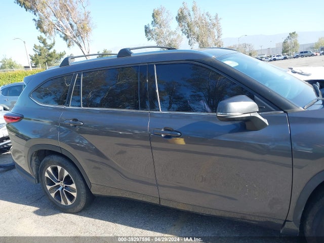 Toyota Highlander Xle 2021 5TDHZRAH6MS071708 Image 13