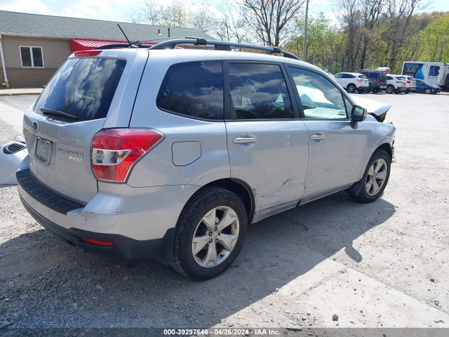 Subaru Forester 2.5i Premium 2015 JF2SJADC5FH820120 Image 4