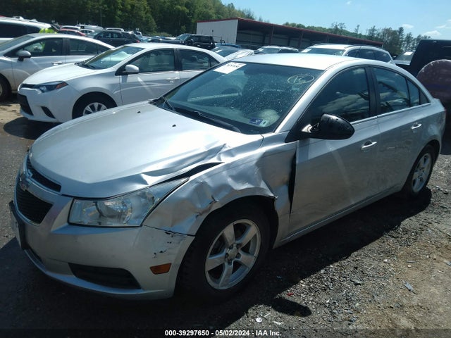 Chevrolet Cruze 1lt Auto 2014 1G1PC5SB3E7274611 Image 2