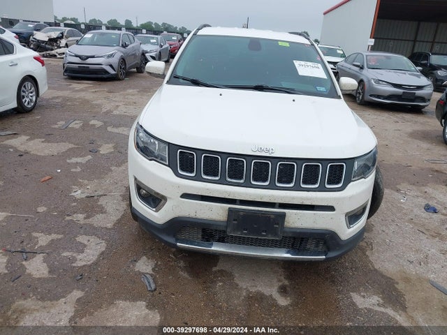 3C4NJCCBXLT122549 Jeep Compass Limited Fwd
