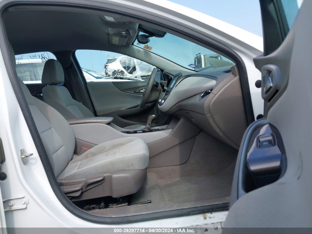 Chevrolet Malibu 1fl 2018 1G1ZC5ST7JF224229 Image 5