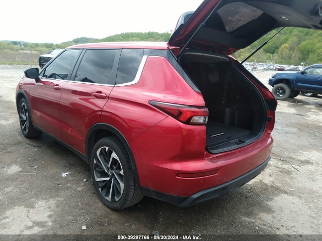 2022 MITSUBISHI OUTLANDER JA4J4TA81NZ073292 Photo 2