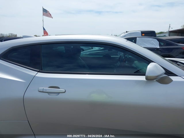 Chevrolet Camaro 1lt 2018 1G1FB1RS3J0114258 Image 13