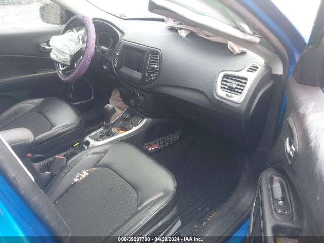 3C4NJDBB1LT130269 Jeep Compass Latitude 4x4