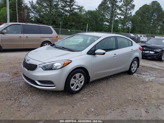 KIA FORTE LX 2016 KNAFK4A66G5507512 Image 2
