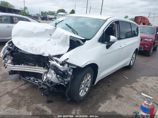 Chrysler Pacifica Touring L 2023 2C4RC1BG2PR550041 Image 2