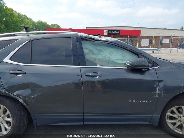 Chevrolet EQUINOX LT 2018 2GNAXSEV2J6290032 Image 13
