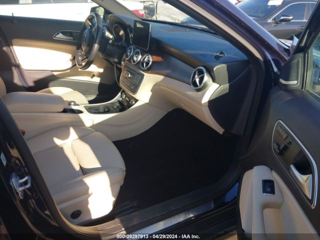 WDCTG4EB7HJ342426 Mercedes-Benz GLA 250
