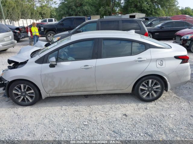 3N1CN8EV7LL877077 Nissan Versa Sv Xtronic Cvt