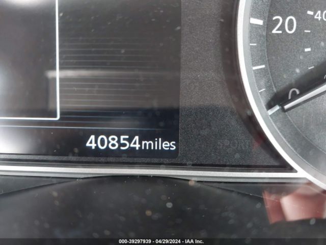 3N1CN8EV7LL877077 Nissan Versa Sv Xtronic Cvt