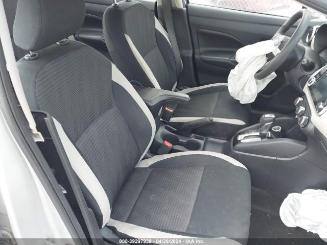 3N1CN8EV7LL877077 Nissan Versa Sv Xtronic Cvt