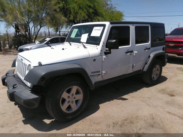 1C4BJWDG3JL812196 Jeep Wrangler Jk Unlimited Sport S 4x4