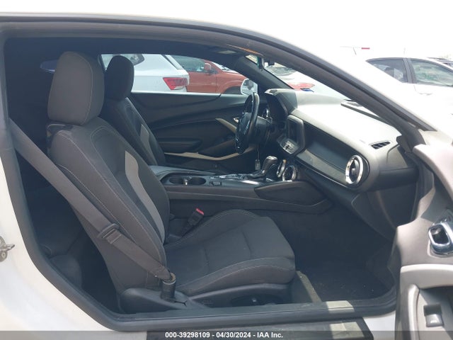 Chevrolet Camaro 1lt 2019 1G1FB1RS6K0110531 Image 5
