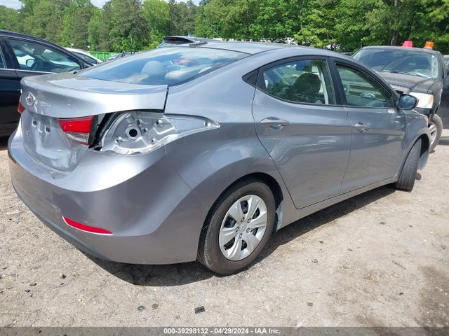 Hyundai ELANTRA SE 2016 5NPDH4AE4GH714268 Image 4