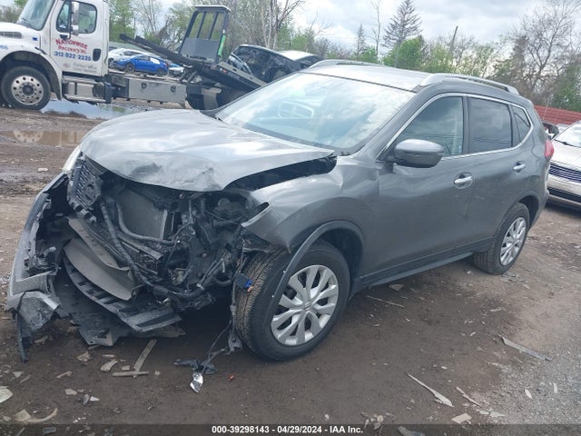 Nissan ROGUE S 2017 JN8AT2MV9HW012142 Image 2