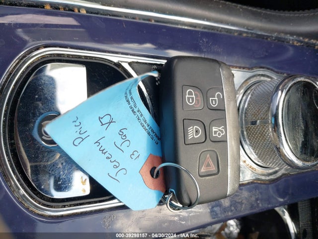 2013 JAGUAR XJ SAJWJ2GD8D8V44833 Photo 10