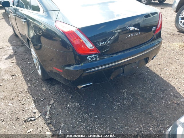 2013 JAGUAR XJ SAJWJ2GD8D8V44833 Photo 5