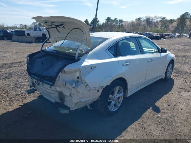Nissan Altima 2.5 Sv 2015 1N4AL3APXFC240646 Image 4