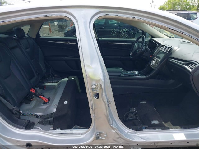 Ford Fusion Hybrid Titanium 2019 3FA6P0RU8KR106765 Image 14