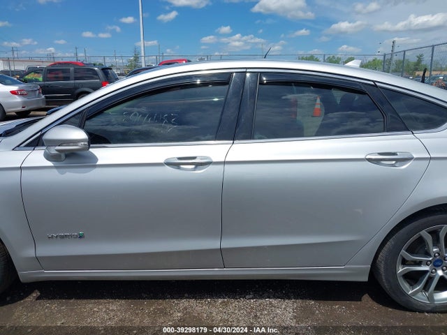 Ford Fusion Hybrid Titanium 2019 3FA6P0RU8KR106765 Image 15