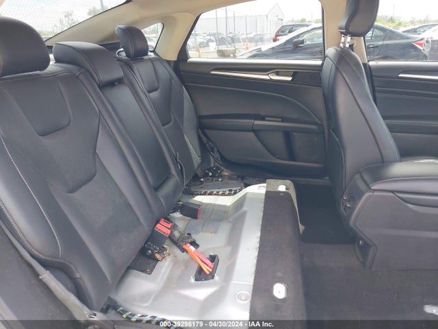 Ford Fusion Hybrid Titanium 2019 3FA6P0RU8KR106765 Image 8