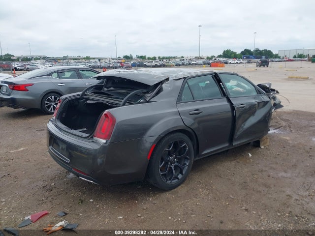 2C3CCABG1KH609492 Chrysler 300 300s