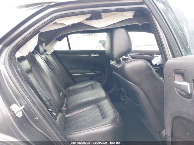 2C3CCABG1KH609492 Chrysler 300 300s