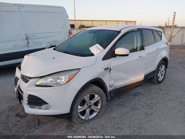Ford ESCAPE SE 2015 1FMCU0G75FUC86025 Image 2