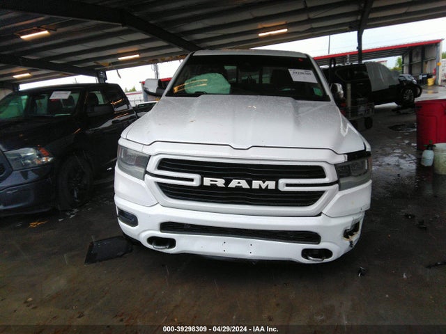 1C6SRFJM5MN836194 RAM 1500 Laramie  4x4 5'7 Box