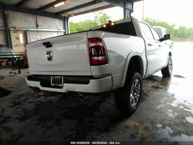 1C6SRFJM5MN836194 RAM 1500 Laramie  4x4 5'7 Box