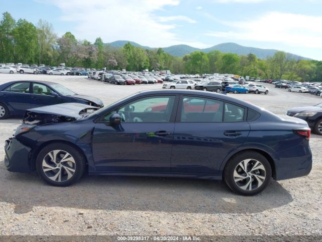 4S3BWAF61R3019256 Subaru Legacy Premium