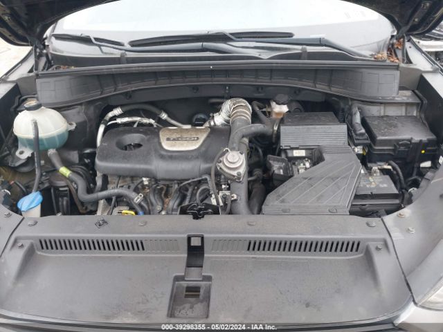 KM8J3CA26JU814317 Hyundai Tucson Value