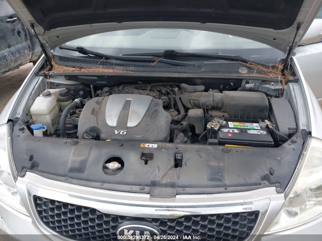 KIA SEDONA LX 2014 KNDMG4C7XE6584456 Image 10