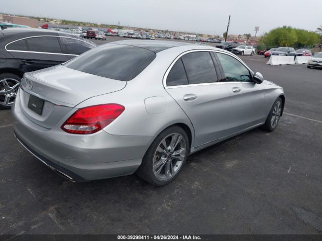 55SWF4JB0HU226101 Mercedes-Benz C 300
