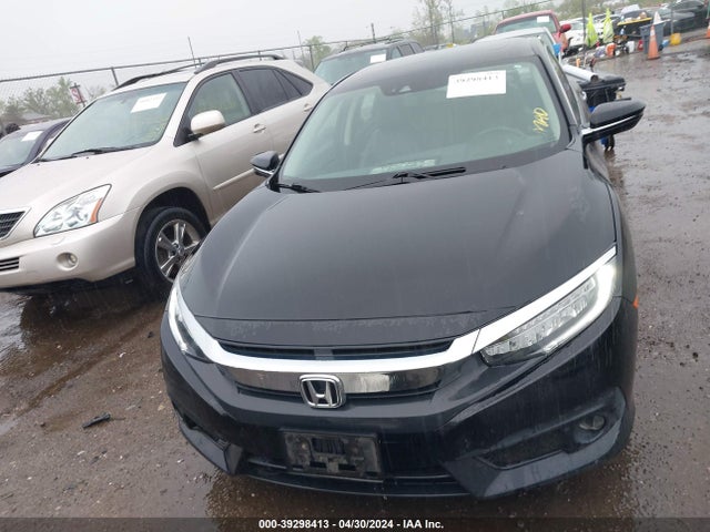 Honda Civic Touring 2017 19XFC1F92HE024820 Image 12