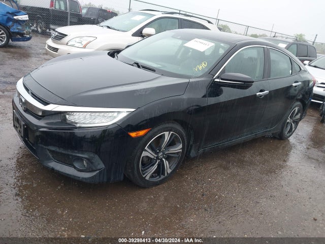 Honda Civic Touring 2017 19XFC1F92HE024820 Image 2
