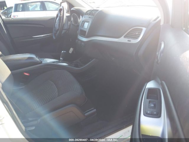 3C4PDCAB5JT444516 Dodge JOURNEY SE