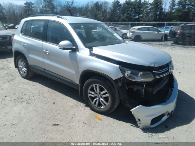 Auction sale of the 2017 Volkswagen Tiguan 2.0t S, vin: WVGBV7AX7HK004685, lot number: 39298491