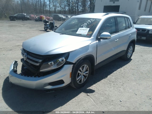 WVGBV7AX7HK004685 Volkswagen Tiguan 2.0t S